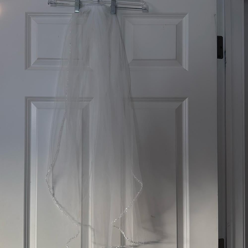 Wedding vail with comb